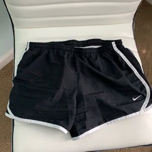 girls large Nike Dri-Fit shorts